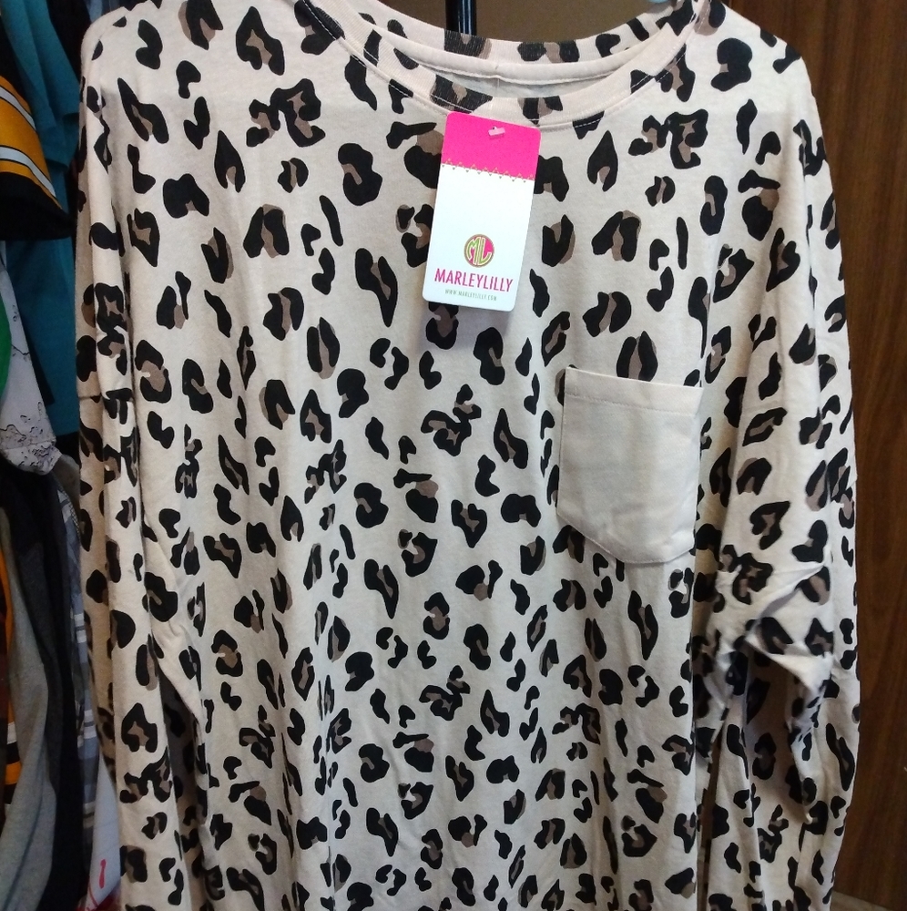 Leopard shirt
